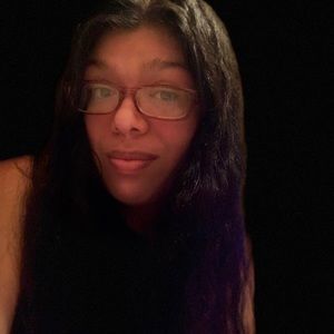 Meet your Posher, Marisa